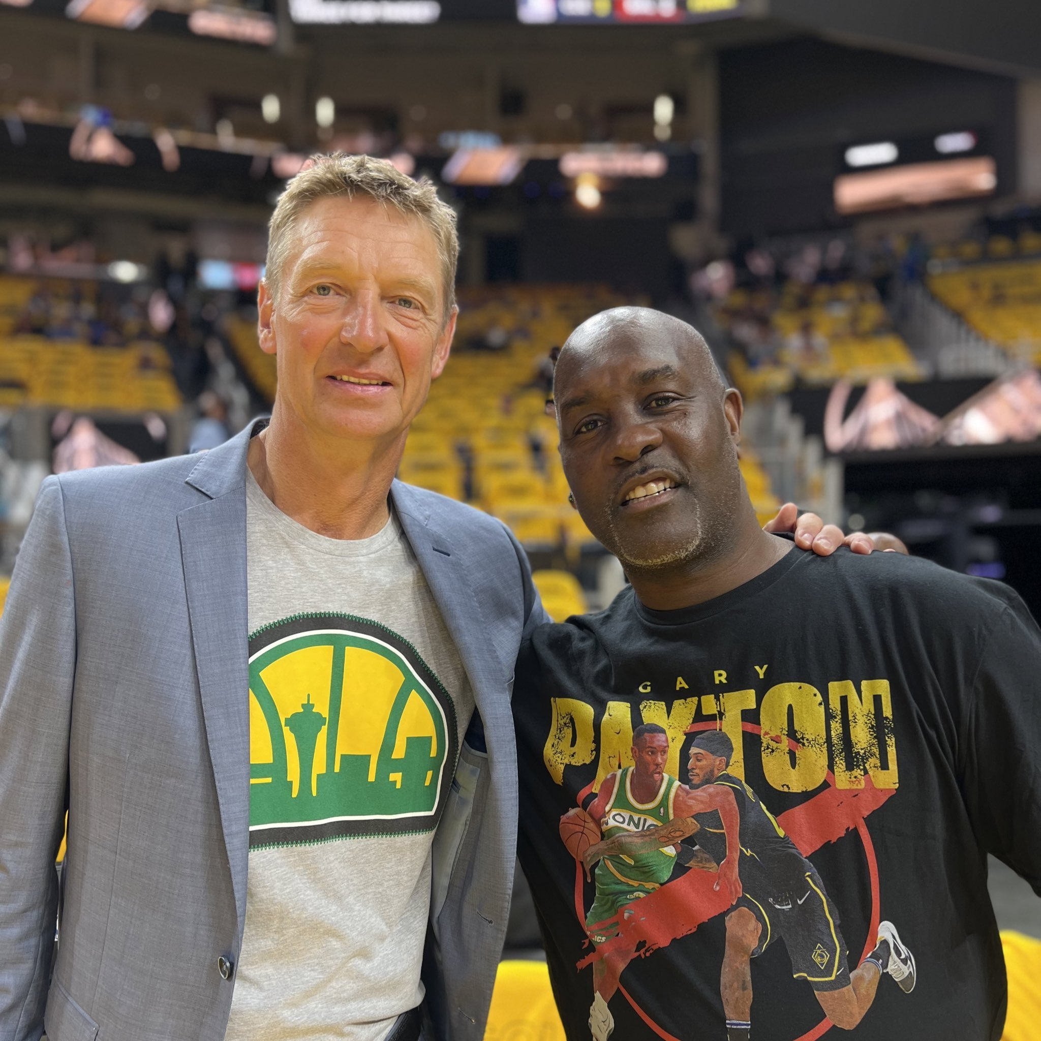 这个剧情仍 这个剧情仍