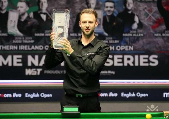 列第十的位 列第十的位