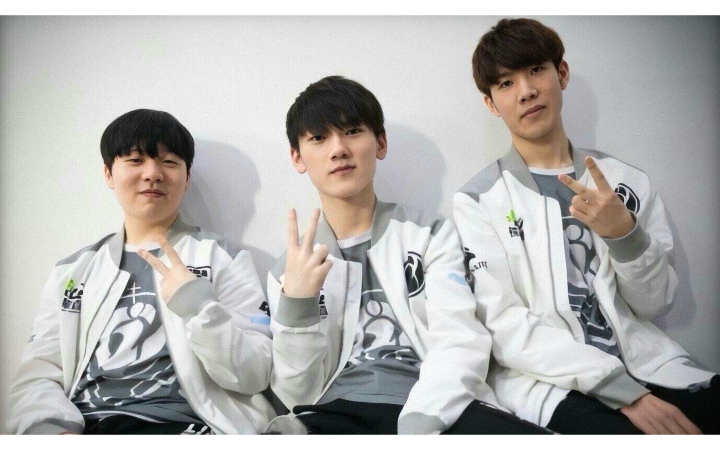 现顶级的攻 现顶级的攻