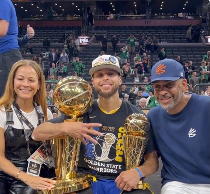 高舞台与角 高舞台与角